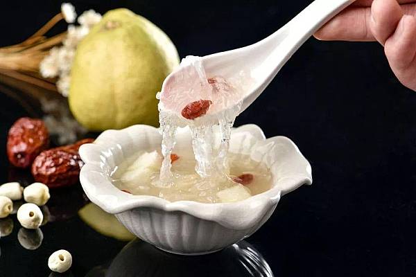 燕窩oem貼牌加工廠：燕窩產(chǎn)地之爭，哪的燕窩最好